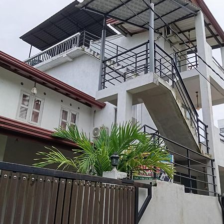 Apartamento Surf & Salt Weligama Exterior foto