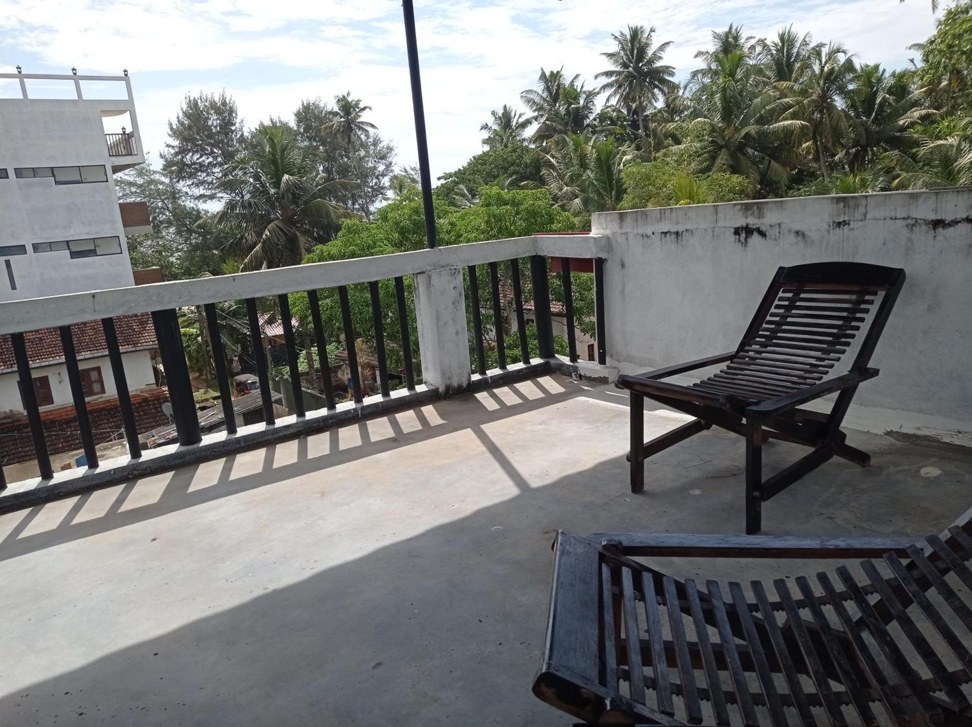 Apartamento Surf & Salt Weligama Exterior foto